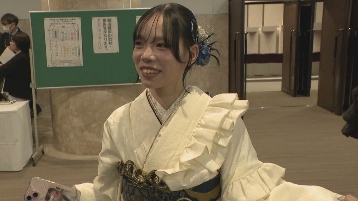 ｢他の人と同じはイヤ｣ ことしの“振り袖事情” フリルやティアラに“ママ振り”… 自分らしく装う“20歳の集い”
