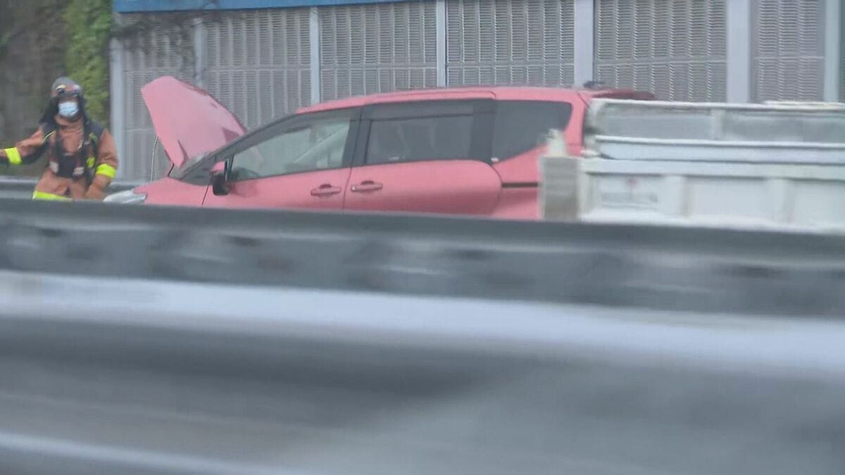 【速報】｢車4台が絡む事故｣ 東名高速で事故 2人搬送 豊田IC～東名三好IC 下り線で通行止め