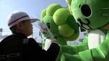 小学校の入学式「色鮮やかな花束」で新1年生を祝う 地元農家がスイートピーをプレゼント【岡山】|TBS NEWS DIG