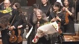 世界的ピアニストのマルタ・アルゲリッチさんが大分市で室内コンサート　万雷の拍手が会場を包む|TBS NEWS DIG