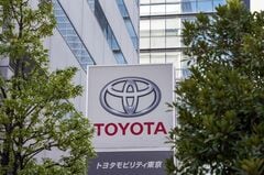 トヨタの世界販売11カ月ぶり前年割れ、中国やインドネシア減速－11月| TBS CROSS DIG with Bloomberg