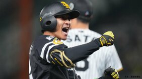 【ソフトバンク】逆転勝ちで日本S2連勝!柳町が決勝三塁打 山川は2戦連続2号同点ソロ モイネロ6回1失点 今宮が好捕で同点を防ぐ|TBS NEWS DIG