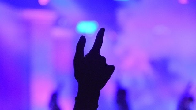 【WEST.中間淳太】“母の日”に家族写真を公開　「おかん、いつも本当にありがとう！愛してるぜー」|TBS NEWS DIG