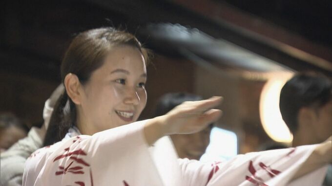 日本三大盆踊り“郡上おどり”の夜通し踊る“徹夜おどり”  踊りが好きすぎて移住した人も　|　名古屋・愛知・岐阜・三重のニュース【CBC news】 | CBC web