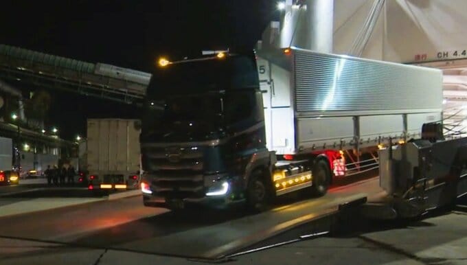 「ドライバーの残業時間は年1300時間以上も…」迫る“2024年問題” 荷台だけ輸送で運転時間が半分に?!|TBS NEWS DIG