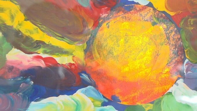 「その時その時の自分の思いを自然に絵の中に表していたのでは」 21歳の若さで亡くなった深澤和司さんの個展 30日まで開催 | 山梨のニュース | UTYテレビ山梨