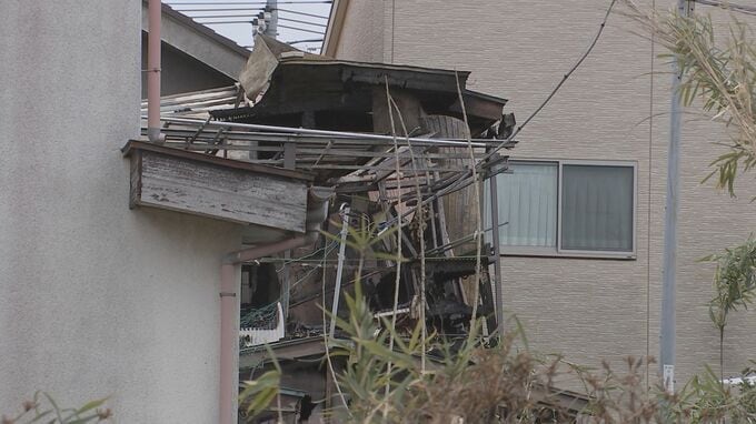 住宅全焼の火事で焼け跡から男性の遺体　90歳の住人男性と現在も連絡とれず　埼玉・毛呂山町|TBS NEWS DIG