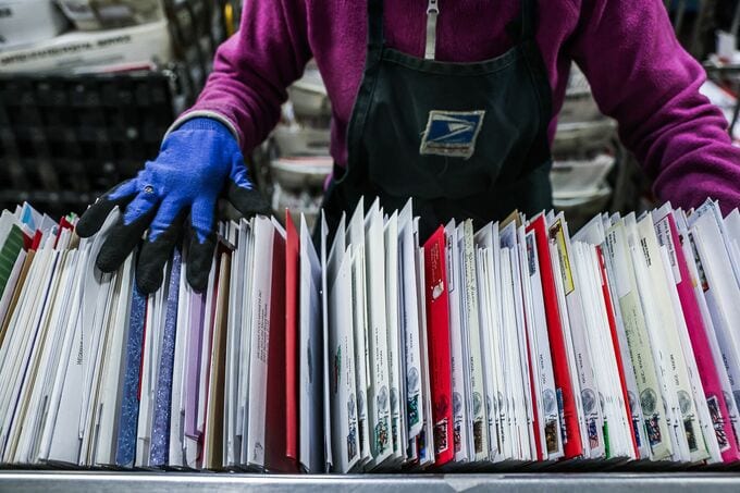 トランプ氏が米郵政公社の民営化に関心、改革の可能性協議－ＷＰ紙