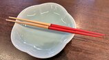 お節料理を食べる「祝箸」の両端はなぜ細いのか？メーカーに聞いた「ありがた～い」理由　|　熊本のニュース｜RKK NEWS｜RKK熊本放送