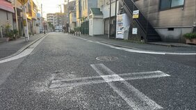 横浜市南区で保育園男児(3)がバンに轢かれ死亡 反対側にいた祖母に向かい1人で道路渡る 車を運転の男(52)を過失運転傷害容疑で現行犯逮捕 神奈川県警|TBS NEWS DIG