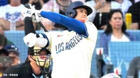 大谷翔平 今季11度目の2試合連続弾で53号！直近5試合で4本と驚異の追い上げで本拠地大熱狂のリーグトップタイ|TBS NEWS DIG