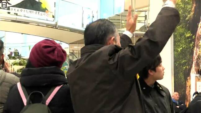 「元気に過ごしてまた帰って来る」最大9連休最終日　空港はUターンラッシュで混雑　鹿児島|TBS NEWS DIG