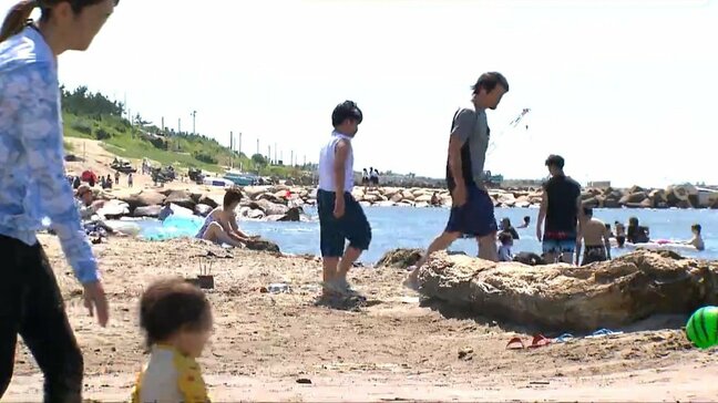 天候不順により今夏の海水浴客は2割以上減の一方で“県外客”の割合は『過去最高』新潟県|TBS NEWS DIG
