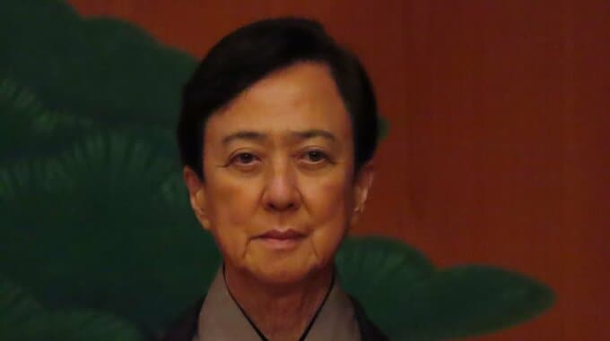 【坂東玉三郎】約40年前は「着られる衣裳がなかった」苦労を語る「多くの職人さんに助けられて今日の衣裳がある」|TBS NEWS DIG