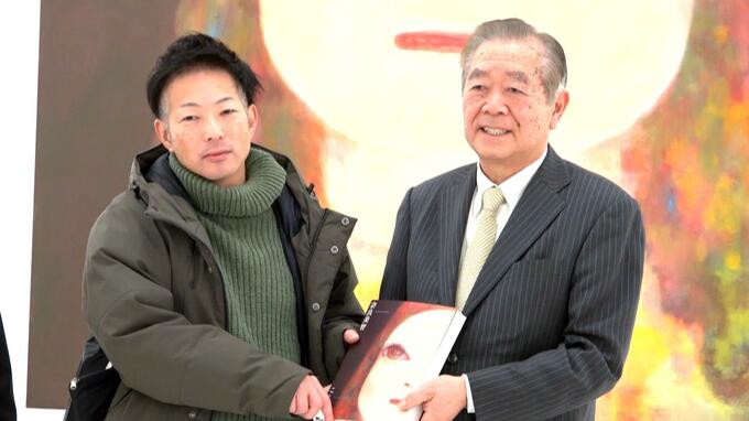 「実際自分がなると思っていなかった」現代美術家・奈良美智さんの企画展　来場者5万人突破　|　青森のニュース│ATV NEWS│青森テレビ