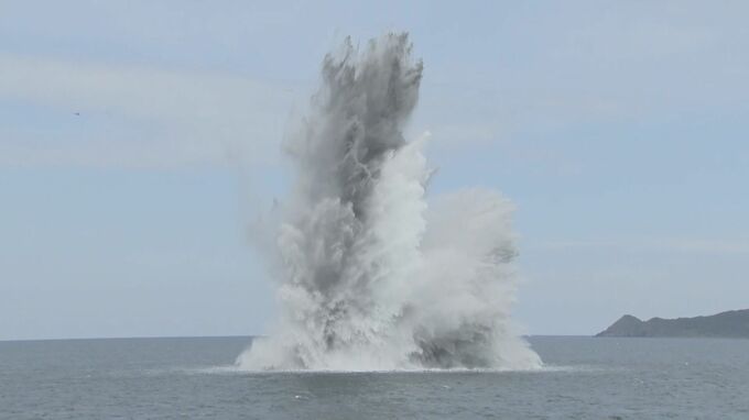 アメリカ軍が“投下“した機雷を爆破　海底には他にも１３個の砲弾や爆弾　　|　福岡のニュース｜RKB NEWS｜RKB毎日放送