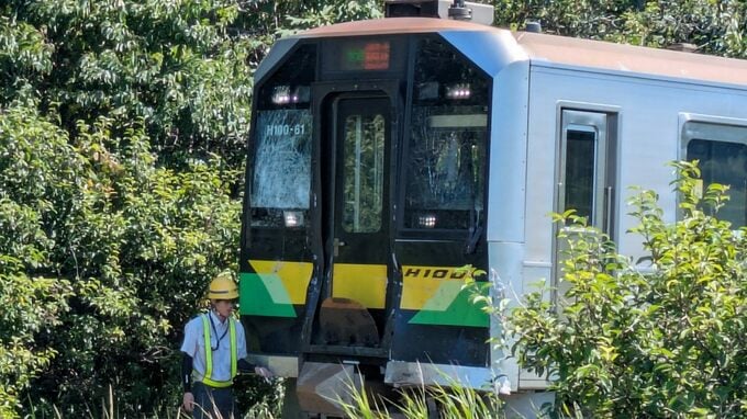 【速報】JR釧網線で踏切事故　普通列車とトラックが衝突　網走～知床斜里が運転見合わせ　北海道小清水町|TBS NEWS DIG