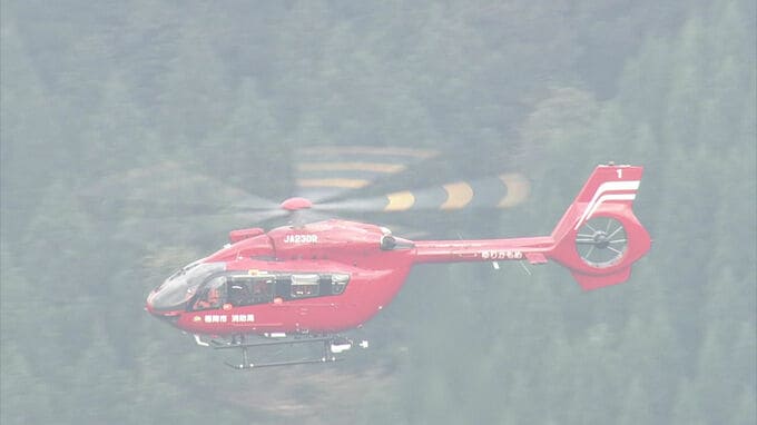 【墜落現場･救助活動】小型航空機が山間部に墜落　燃える機体の一部も確認　レスキュー隊がヘリコプターから降下して救助活動|TBS NEWS DIG