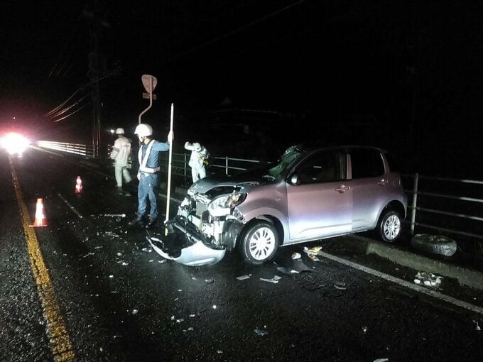 【速報】タンクローリーと乗用車が正面衝突　乗用車運転の男性“意識不明の重体”…国道190号の現場付近は全面通行止めに　山口・山陽小野田|TBS NEWS DIG