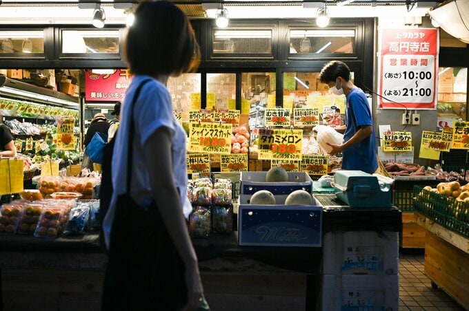 7月の消費者物価、2カ月連続で伸び拡大－日銀の早期利上げ観測支え
