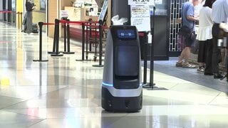 フードデリバリーロボットが本格始動 「東京ミッドタウン八重洲」三井不動産とNTT東日本ら　AIロボット導入で施設全体のデジタル効率化図る| TBS CROSS DIG with Bloomberg