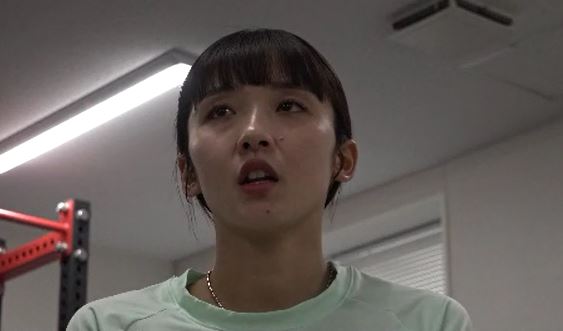 「一瞬で終わったかのような幸せな時間だった」細田あい(茅野市出身)日本勢トップの10位で競技生活に幕 納得の走りで笑顔のゴール 東京マラソン|TBS NEWS DIG