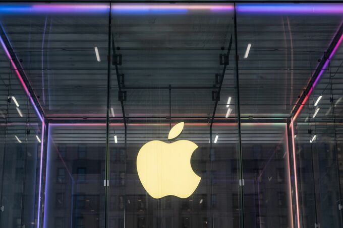 アップルが米生産拡大へ1000億ドル追加投資、トランプ氏発表へ