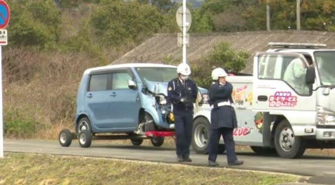 病院に向かう途中に… 女性(71)が運転する車が樹木に衝突 後部座席に乗っていた母親（89）が死亡 　|　愛媛のニュース - Nスタえひめ｜あいテレビは6チャンネル