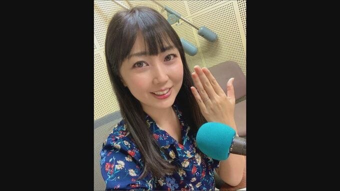 お笑いコンビ「アルミカン」の高橋沙織さん（３３）が結婚を発表　左手の薬指には指輪「旦那様は一つ年上の一般人で、お仕事はパイロットです」|TBS NEWS DIG