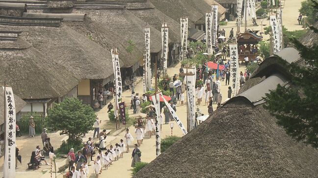 800年以上続く「半夏まつり」五穀豊穣、無病息災祈る 下郷町の大内宿 福島|TBS NEWS DIG