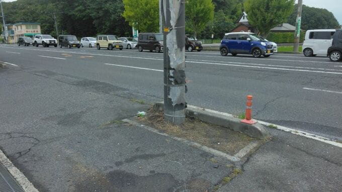原付バイクが電柱に衝突「出血していて意識がなさそう」と通行人が通報　男性が重体のもよう【岡山】|TBS NEWS DIG