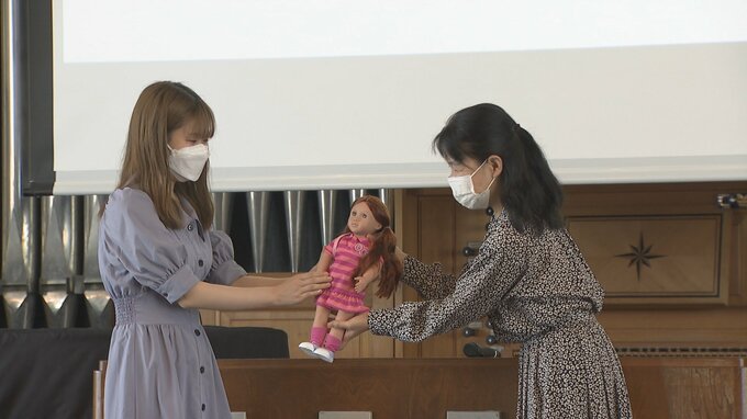 「平和を考えるきっかけに」生徒の自由研究が架け橋でアメリカから人形　昭和の歴史を引き継ぐ新たな“友情の証”|TBS NEWS DIG