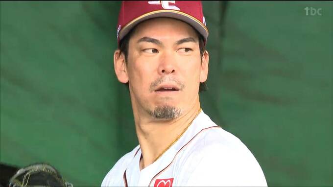 生マエケン体操もお披露目！前田健太投手がブルペン一番乗り背番号と同じ18球の力強いストレート　楽天イーグルス沖縄キャンプイン|TBS NEWS DIG