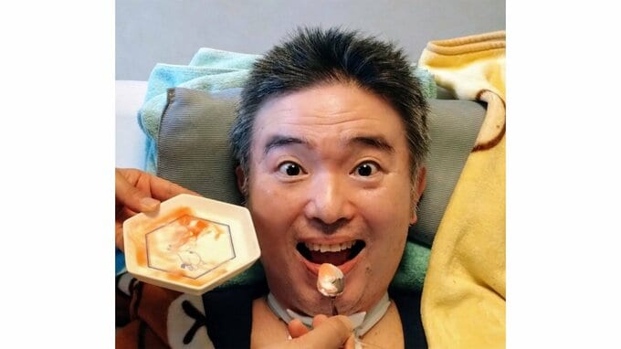 【ニャンちゅう】声優・津久井教生さん　「誕生日は口から食べたかったのです〜♪」「舌が動かなくなってきて時間はかかりましたが美味しくいただきました♡」 【ＡＬＳ闘病】|TBS NEWS DIG