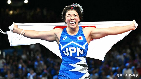 レスリング・鏡優翔、パリ五輪以来1年4か月ぶりの実戦復帰 2連勝で決勝進出 ! 文田健一郎は欠場【全日本選手権】|TBS NEWS DIG