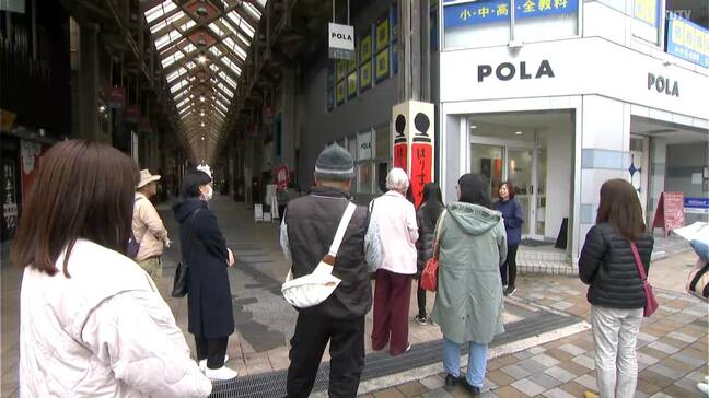 商店街の“空き店舗”活用に向け見学ツアー　賃料、立地、アーケードの木の温もり…出店希望者らが熱視線|TBS NEWS DIG