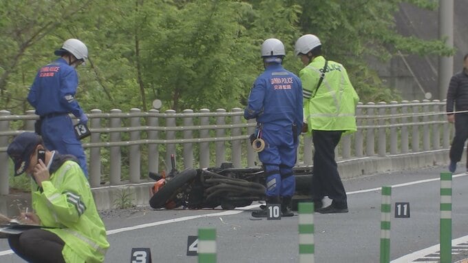 「シカと衝突」したバイク男性が後続車にひき逃げされ死亡　目撃者も別のシカと衝突…現場で何が？　61歳女を逮捕　群馬・渋川市|TBS NEWS DIG