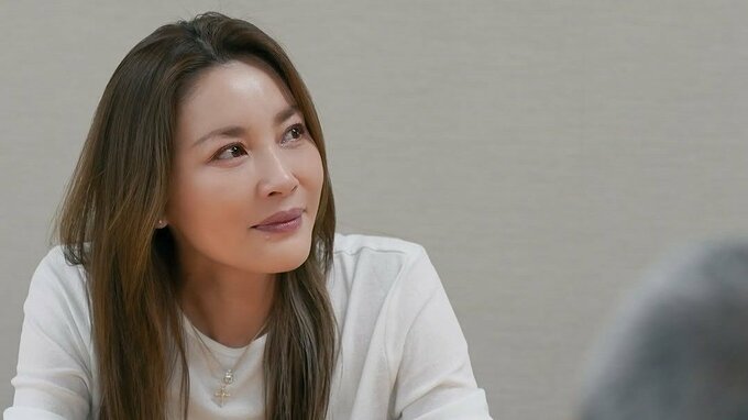 【瀬戸朝香】　３３年ぶりに訪れた母校で恩師と再会　「ボロボロ泣いちゃいました」|TBS NEWS DIG