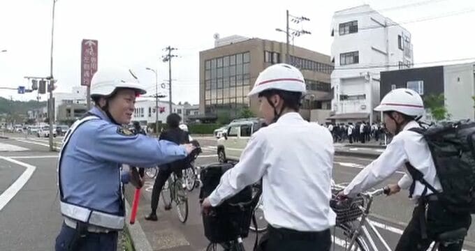 5月はサイクルマナーアップ強化月間 石川県内で一斉に自転車の交通安全指導　|　石川県のニュース｜MRO北陸放送