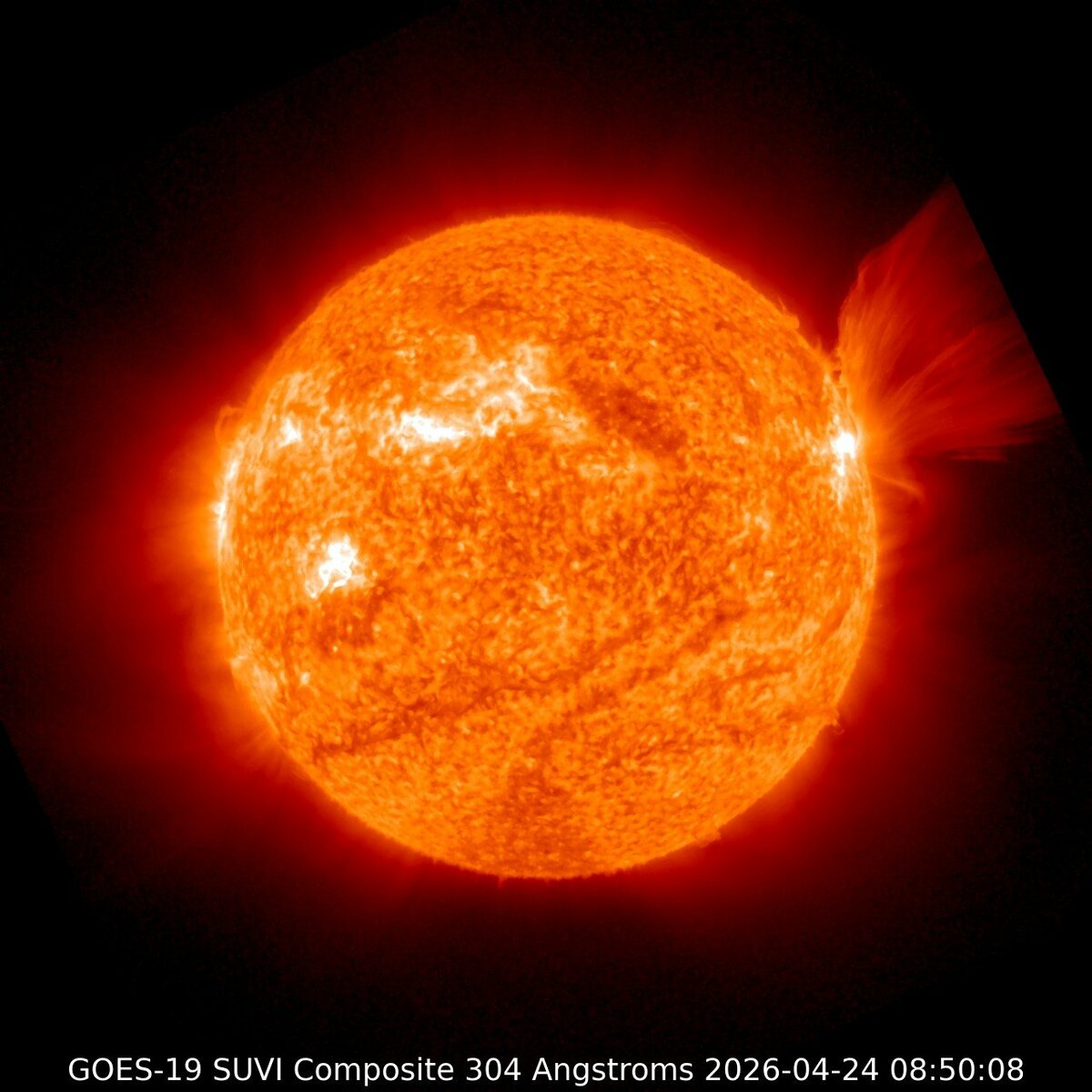 凶暴な太陽 太陽で最大規模「Xクラス」の巨大太陽フレアが発生 無線などに影響
