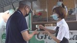 熱中症対策と地産地消の一石二鳥　県厚生連が住民健診会場にジェラートキッチンカー派遣　山梨|TBS NEWS DIG