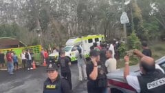 タイ南部の学校で18歳とみられる男がライフル銃を発砲、立てこもり 生徒ら3人負傷　タイ首相「容疑者は薬物使用の可能性」　| TBS CROSS DIG with Bloomberg