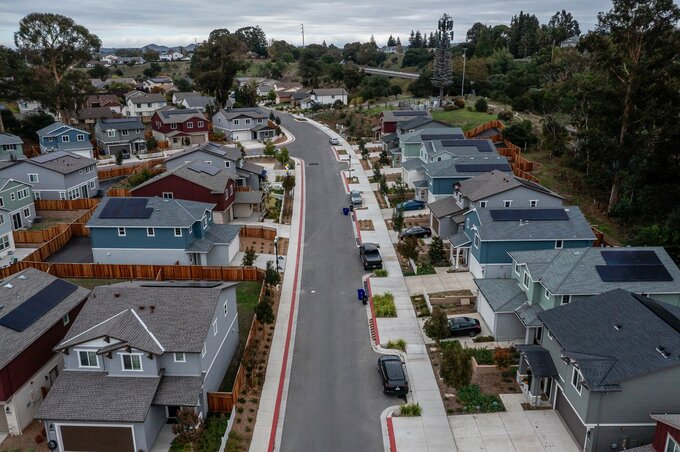 米住宅ローン金利低下、2022年以来の低水準－借り換え促す