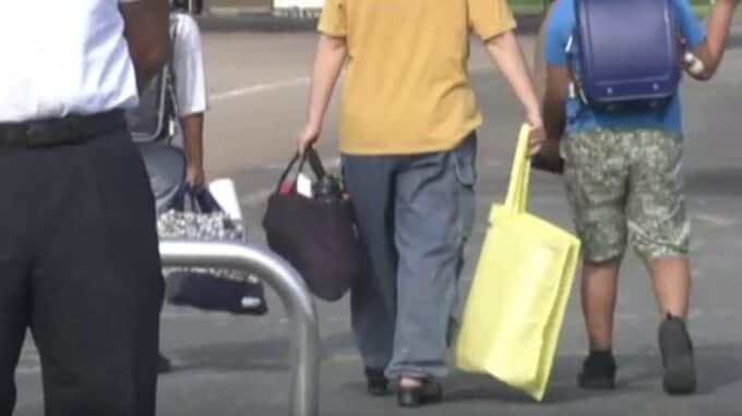 中学生を追いかけたクマ見つからず　付近の小学校では対応に追われる（山形）|TBS NEWS DIG