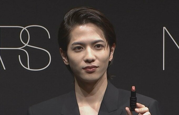 【志尊淳】　新作リップに　「新たな自分な感じ」　自身の美容ケアは反省|TBS NEWS DIG