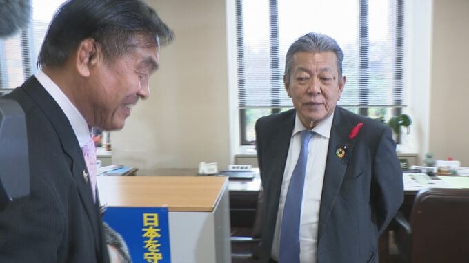 「元日の裸はないよね？」自民県議が馳浩石川県知事に念押し…元日プロレス出場で　|　石川県のニュース｜MRO北陸放送
