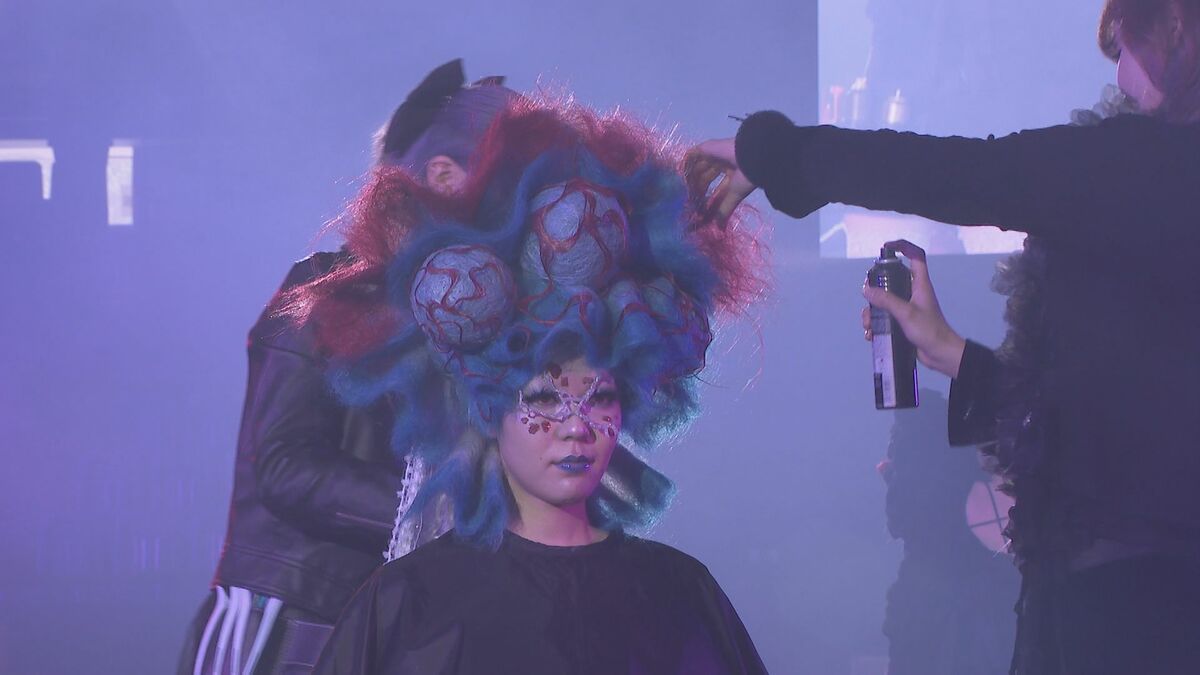 1日に5000人が来場 愛知県体育館で“日本最大規模の卒業制作展” 名古屋モード学園とHAL名古屋の学生が計280点を出展  センターステージでは在校生によるヘアメイクショーも（CBCテレビ）｜ｄメニューニュース（NTTドコモ）