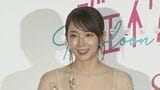 【 吉岡里帆 】 「コート着てるのに涼しそう、どうなってる?」 汗かき水上恒司と 汗をかかない柳俊太郎の差に驚愕|TBS NEWS DIG