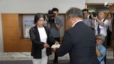 田久保真紀市長の学歴詐称疑惑 百条委員会が再び「卒業証書の提出」と「証人尋問出頭」請求=静岡・伊東市議会【速報】 | 静岡のニュース | SBSNEWS | 静岡放送