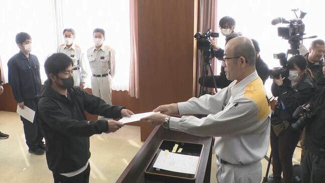 「よりよい輪島市にしたい」被災地で新採用14 人に辞令交付 全国から応援職員も|TBS NEWS DIG